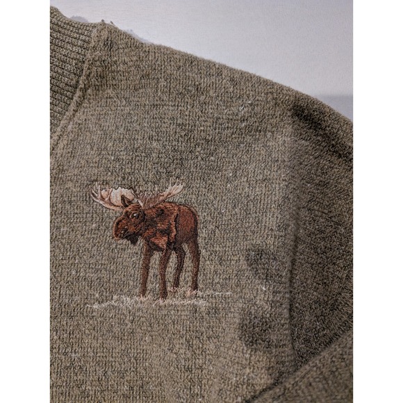 Art Unlimited Moose Men's XL Embroidered V Neck Sweater Pullover Brown Casual - Picture 4 of 12